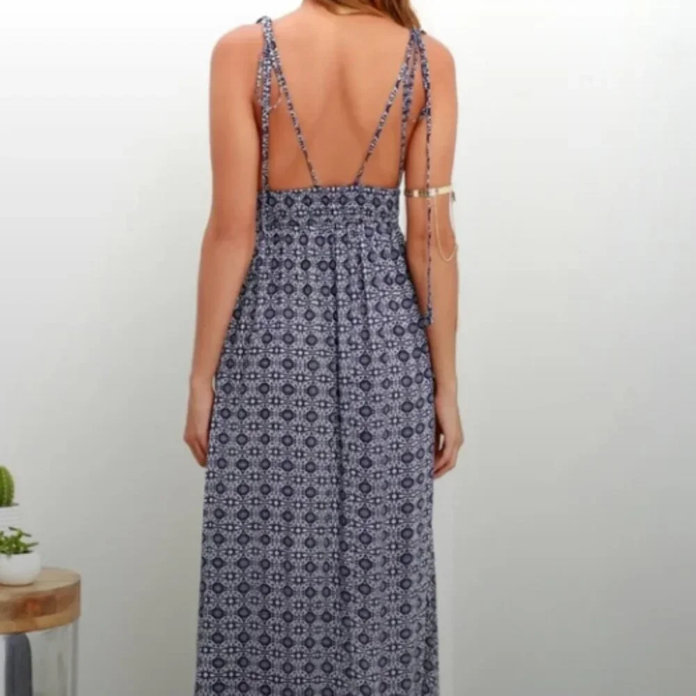 Lulu's Blue Floral Maxi Dress - Picture 2 of 5